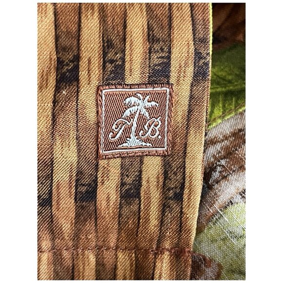 Tommy Bahama Linen/Silk Wicker Weave Floral Print Short Sleeve Hawaiian Shirt XL - Picture 9 of 11